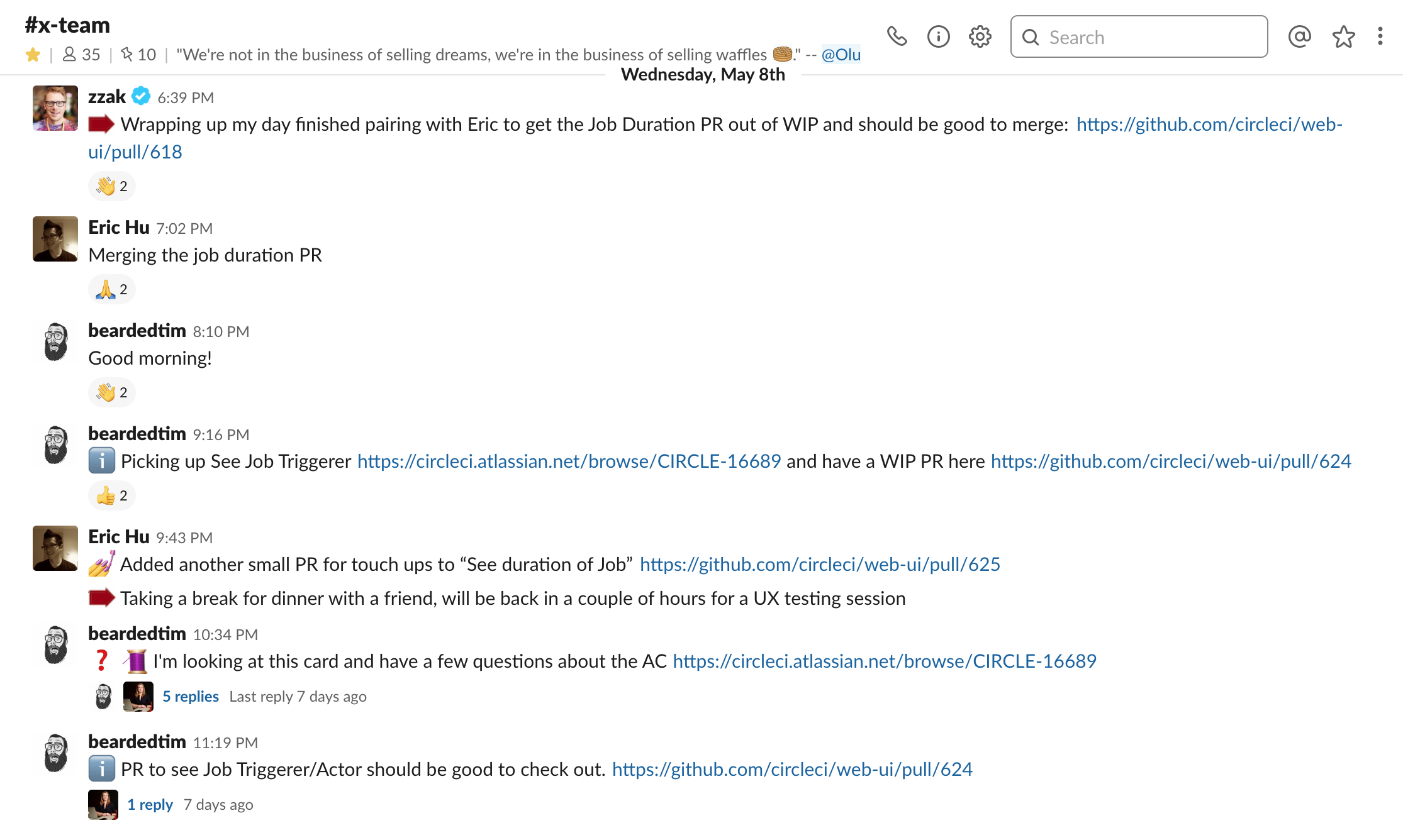 Slack上でのコミュニケーション